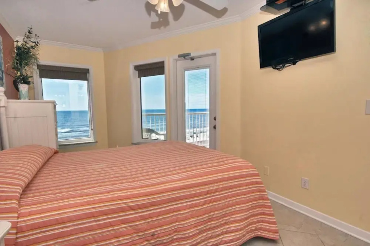 Boardwalk 682