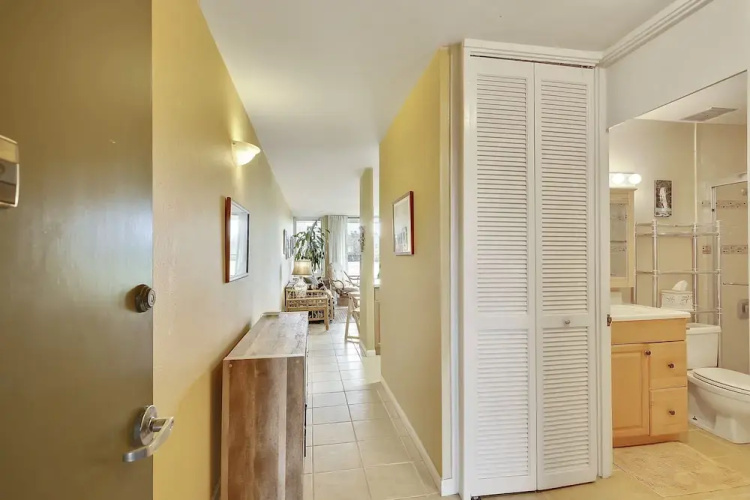 077 West Turtle Bay - 1 Br Condo