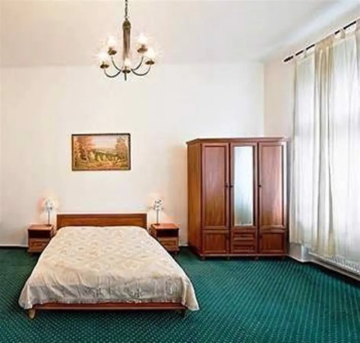 Limehome Prague Halkova