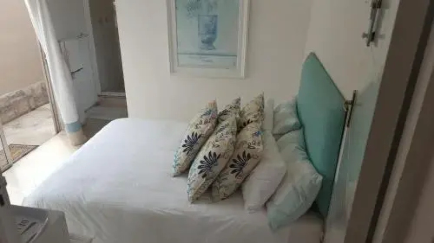Villa Shells