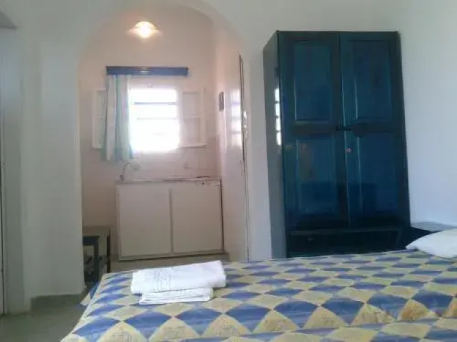 Chrisanthi Studios