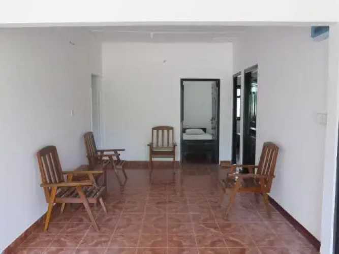 Pigeon Beach Residence
