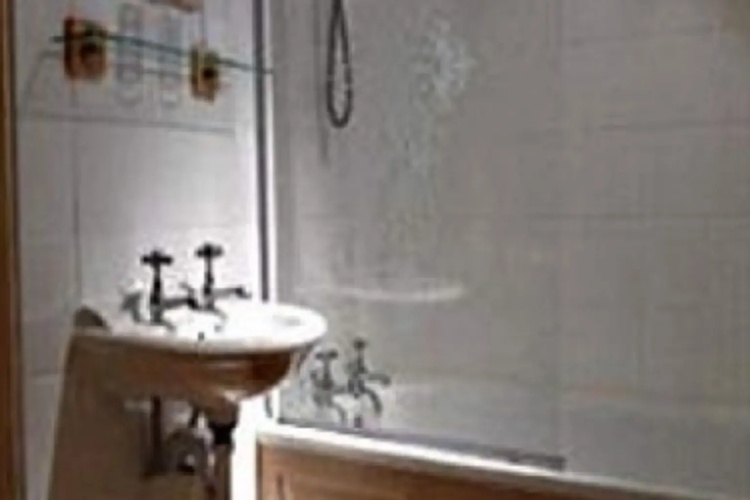 Llysyfran Farm B&B