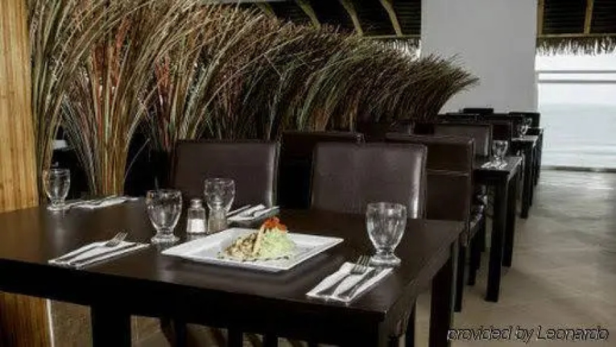 Wyndham Playa Corona