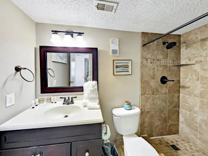 427 E Beach Blvd Condo Unit 462