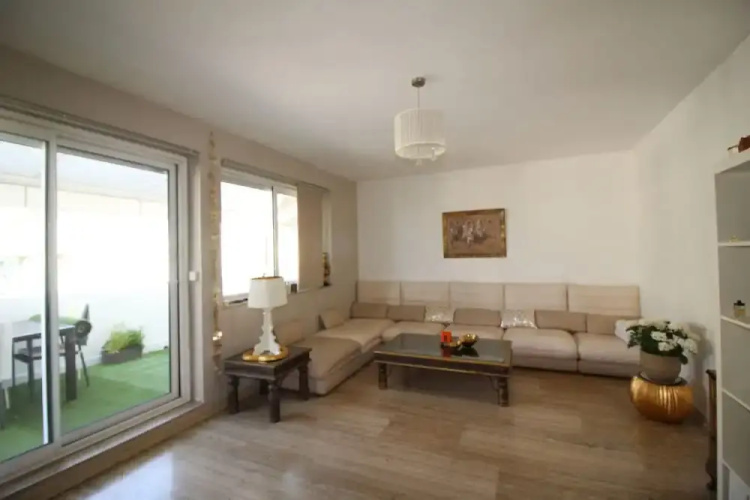 Nice Booking - Fleurs Terrasse Parking