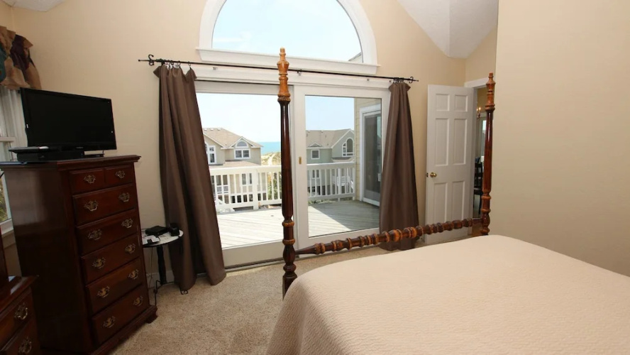 Atlantic Adventure - 6 Br Home