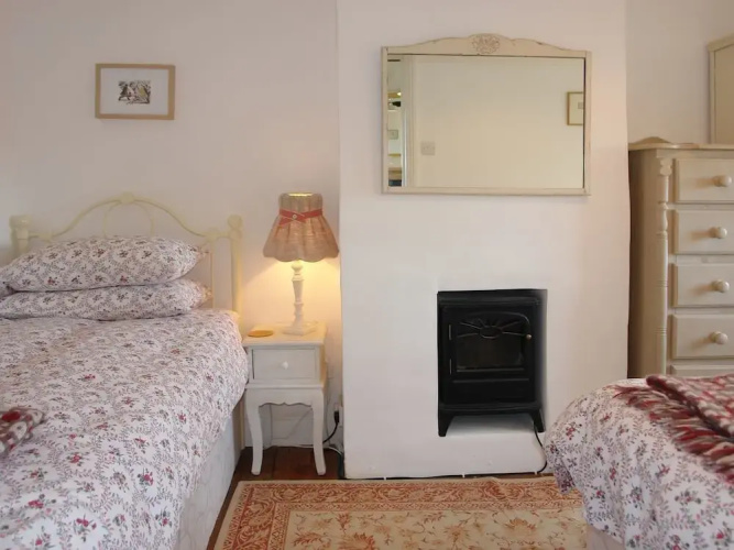 Lazy Bear Cottage