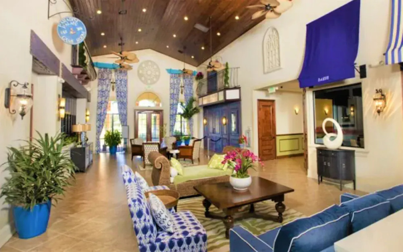 Paradise Palms by Blue Ribbon Management