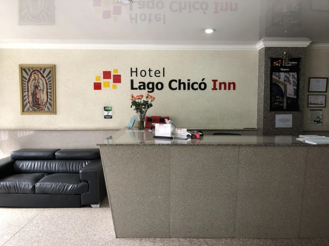 Hotel Suites Lago Chico Inn