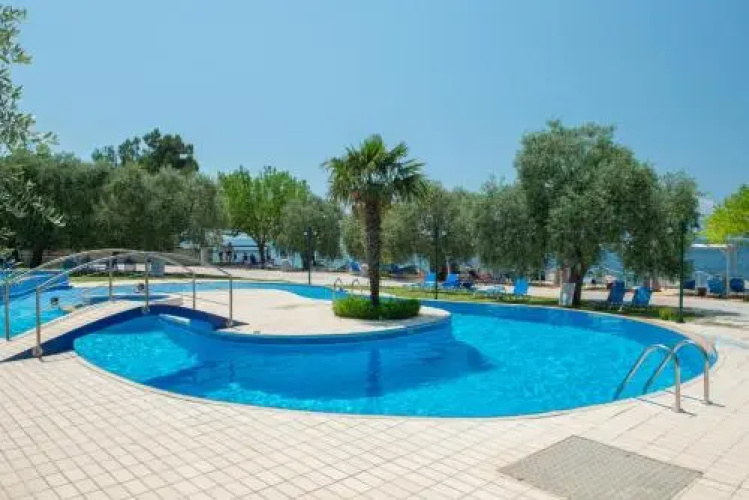 Akti Belvedere