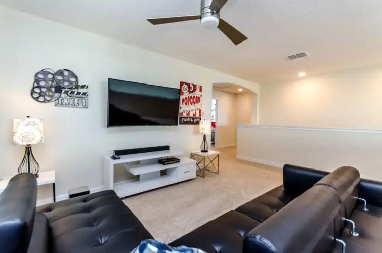 1568 Tempo Lane
