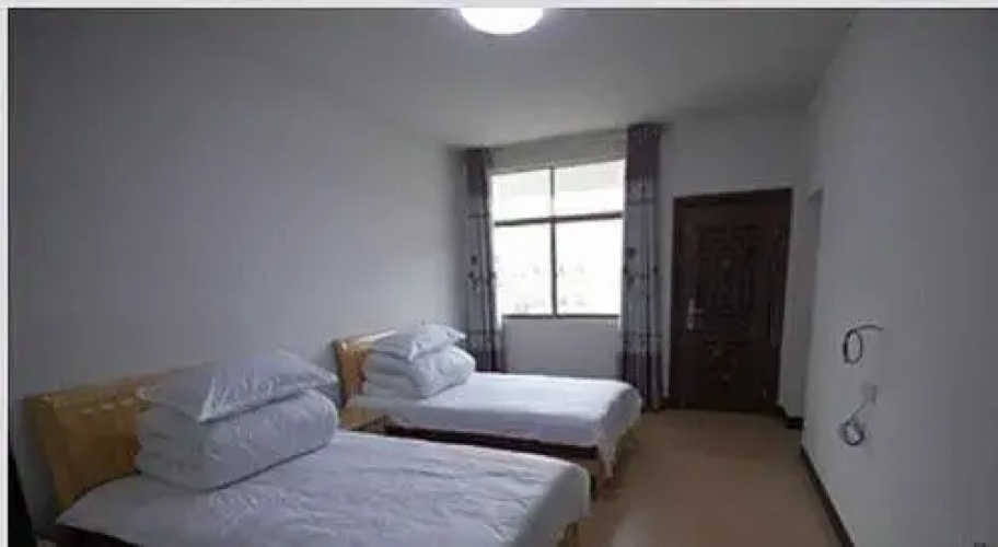 Jiangling Deyun Inn