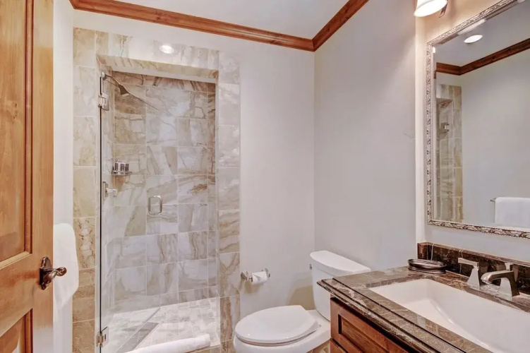 Ritz 2Br R111
