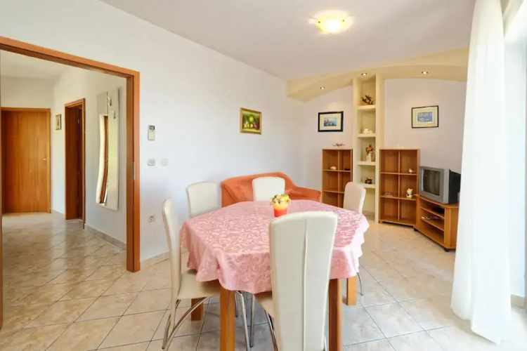 Apartments Klaudio