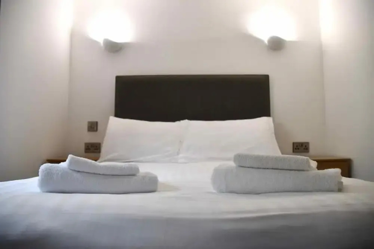 Apartment With Access to Pool, Spa & Soft Play