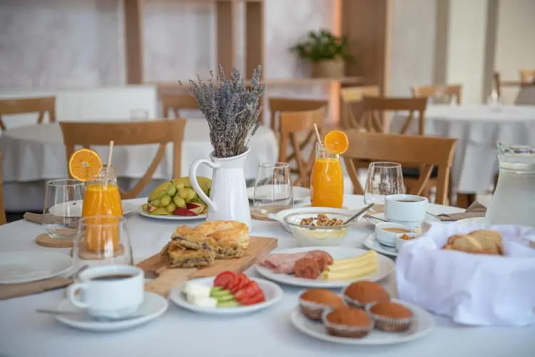 Hotel Cokkinis