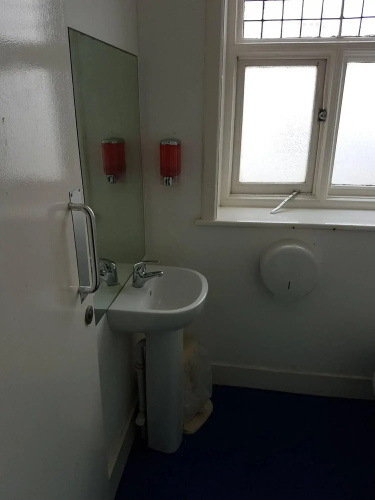 Smart Sea View Brighton Hostel