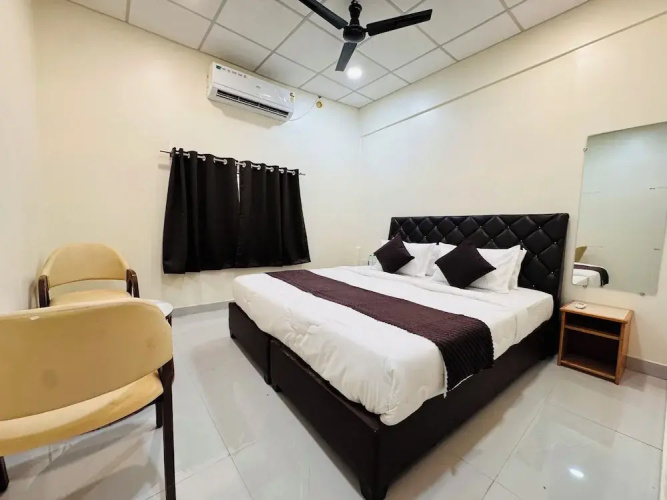 Hotel Wagheshwari
