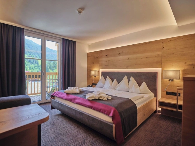 Deluxe Double room with balcony
