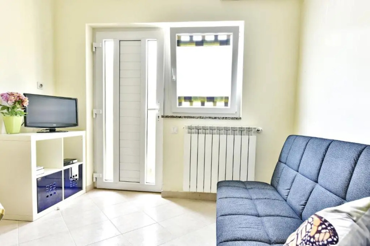 Apartments Nevija 188