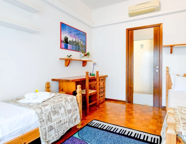 3 Bedrooms Apartment with balcony