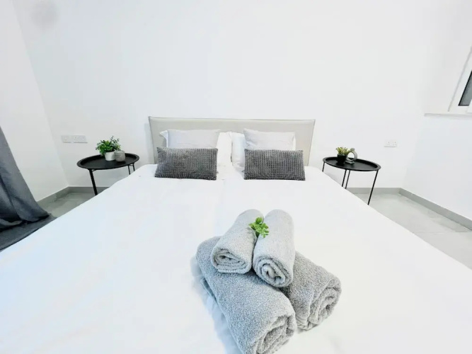 Sunshine Suites