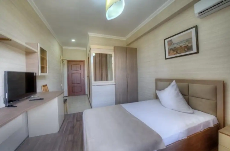 Economy Single room with garden view