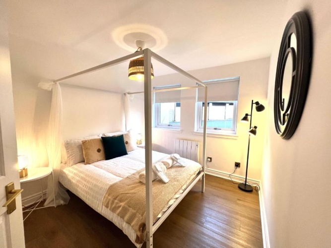 2 Bedrooms Double Apartment