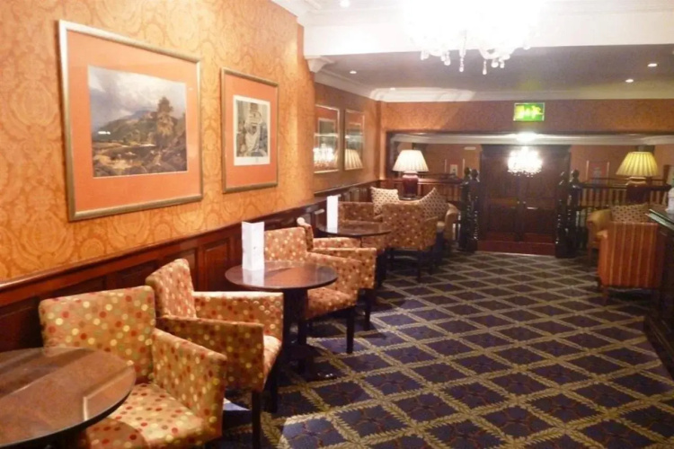 Etrop Grange Hotel