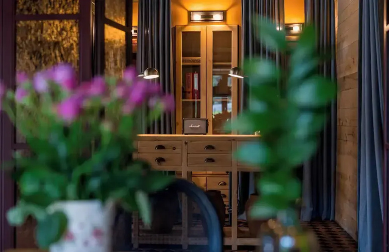 174o Boutique hotel