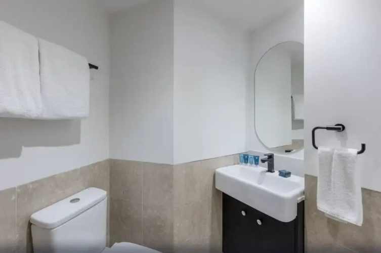 Sydney Suites