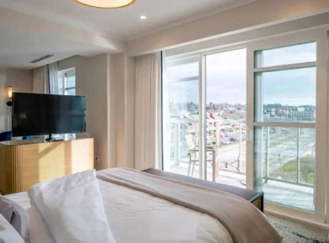 The Brenton Hotel