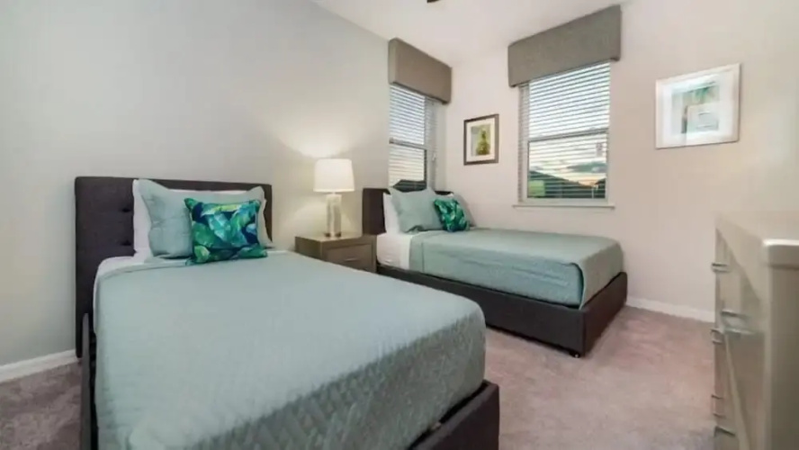 Gorgeous Solara Resort 4 Bedroom Pool Home