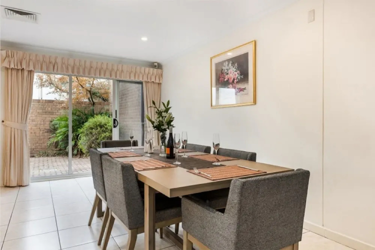 Adelaide Style Accommodation near City