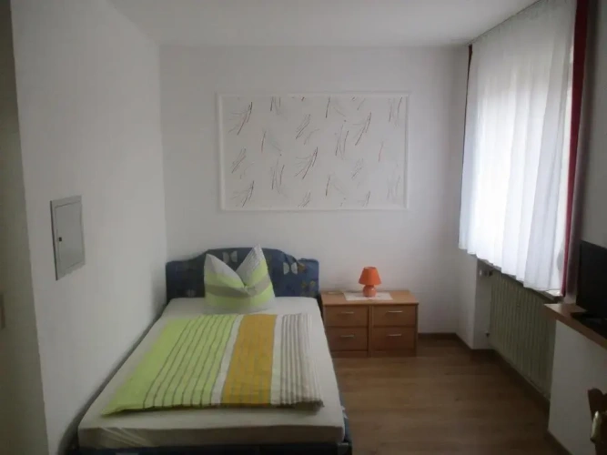Standard Single room