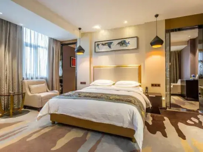 Hailong Hotel