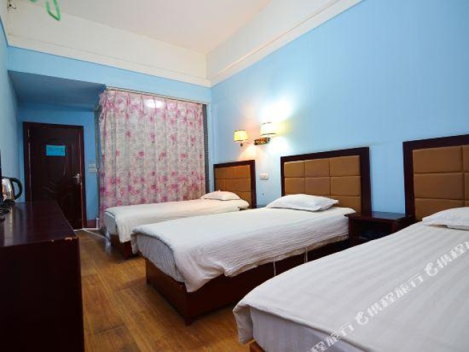 Business Triple room
