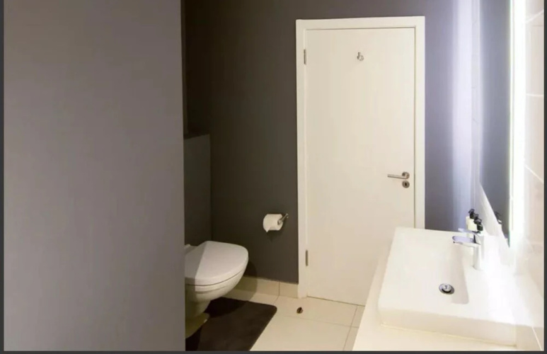 CBD Luxury Apartment