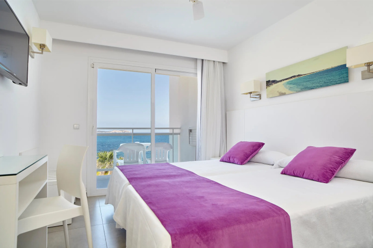 Nereida Aparthotel
