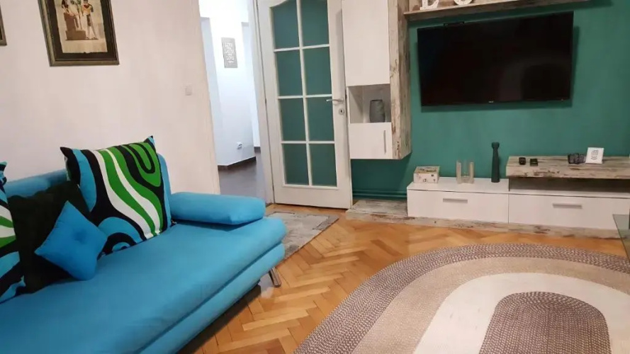 Sweet Home