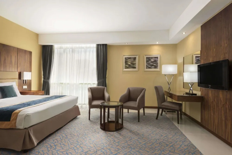 Howard Johnson Hotel - Diplomat Abu Dhabi Ae