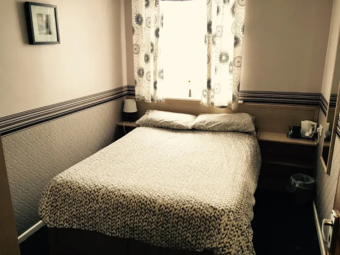 West Vale Villa Hotel