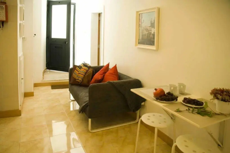 Cosy Flat In Historic Lisbon Downtown