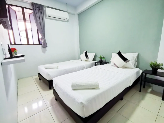 Standard Twin room