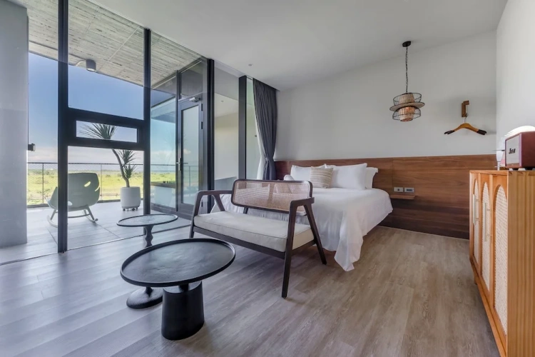 Standard Double room with balcony and with sea view