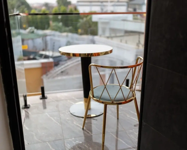 Deluxe Suite