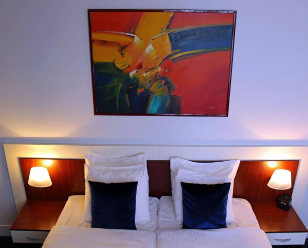 Apollo Hotel