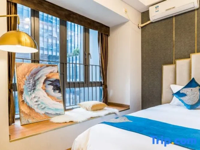 2 Bedrooms Suite