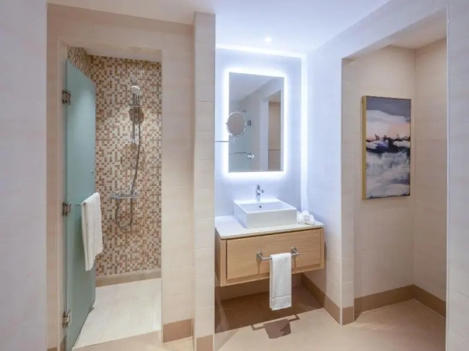1 Bedroom Double Suite